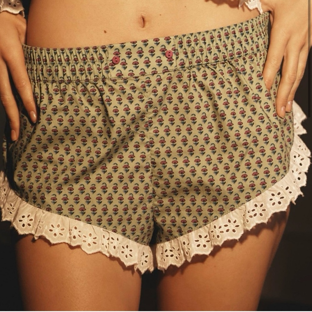 Anthropologie Floral Lace Trim Shorts